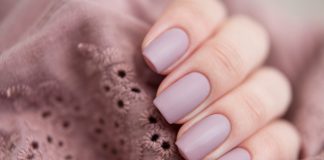 Матовый маникюр