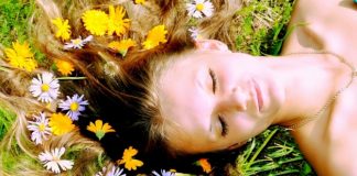 Методы укрепления волос на основе отвара трав и масок